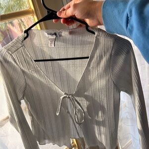 RSQ Light Gray Ribbed Tie-Front Blouse